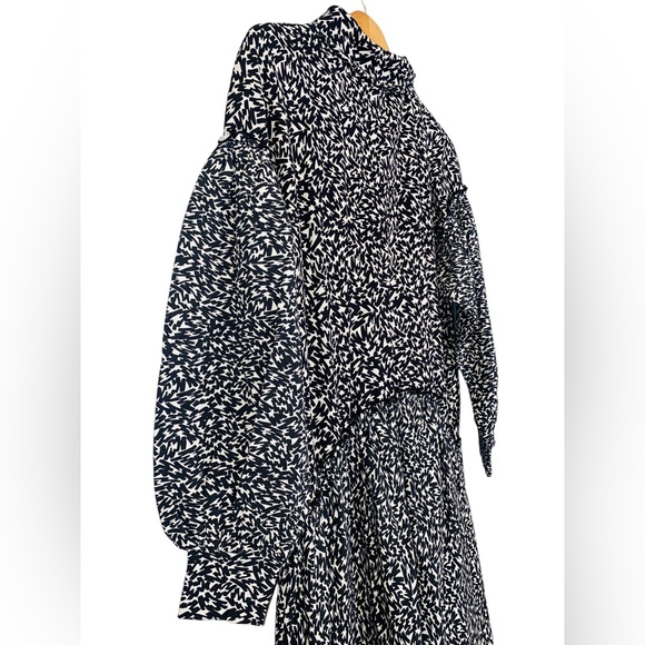 Ted Baker Black and White Floral Tiered Toddl Long Sleeve Midi Peasant Dress - Picture 11 of 16